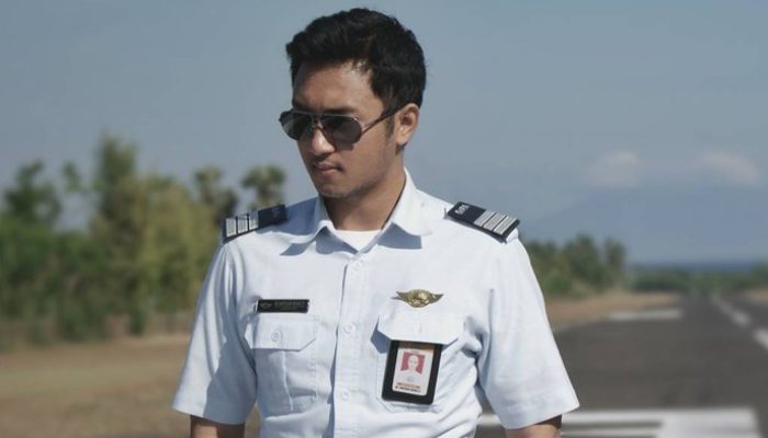 Haydar Pratama – Mantan Kekasih Kahiyang Ayu yang Ganteng dan Seorang Pilot!