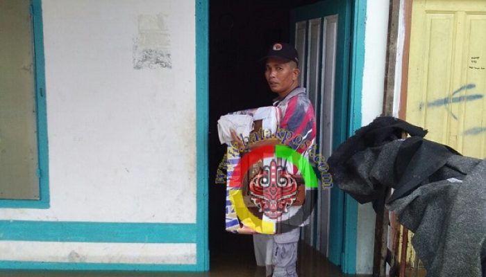 Akibat Diguyur Hujan Rumah di Pasar Baru Kebanjiran