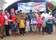 33 Stel Perlengkapan Sekolah Korban Kebaran Sibolga Disumbangkan PMI dan Karang Taruna Sibolga