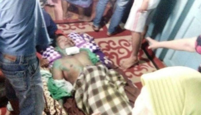 Saat Mengecat Atap Mushola Pria Ini Tersengat Listrik Lalu Meninggal