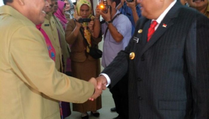 Amarullah Gultom Kepala Badan Kepegawaian Daerah