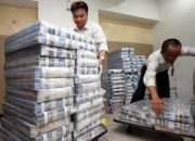 Malaysia Potong Gaji Menteri Demi Bayar Utang, RI Bagaimana?