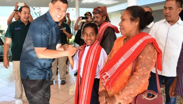 TNI Prioritaskan Joni Pemanjat Tiang Bendera Bila Ingin Jadi Prajurit