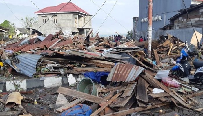 Pemko Sibolga Hibahkan Rp100 Juta Untuk Korban Tsunami Palu dan Donggala