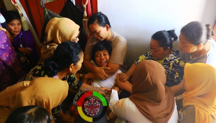 Apakah Darahku Ini Bisa Mengembalikan Bapakku Ompung?