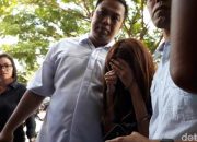 ES dan TN, Muncikari Artis yang Bisa Bikin Pelanggan Bergetar