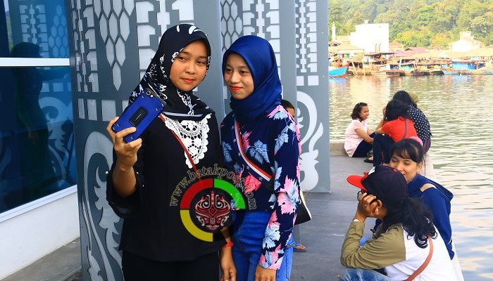 Jokowi Pulang, Pelabuhan Sibolga Ramai Dikunjungi