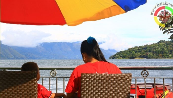 Menikmati Keindahan Muara dari Hotel Sentosa