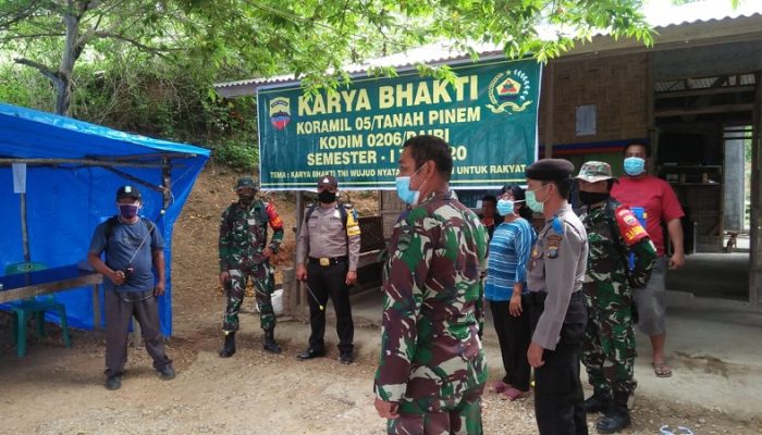Kepedulian TNI-Polri Terhadap Pencegahan COVID-19 di Kecamatan Tanah Pinem