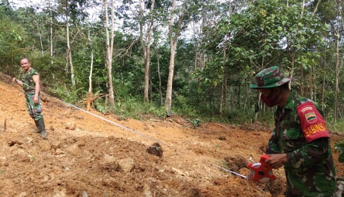 Kodim 0211/TT Buka Jalan Sepanjang 3.900 Meter di Tapteng