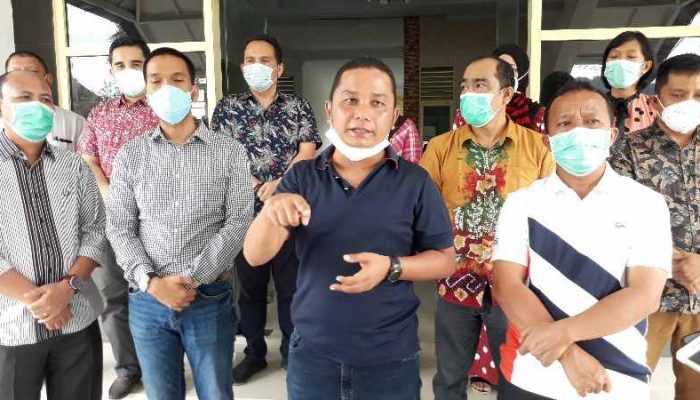 Bupati Tapteng Keluarkan Surat Edaran Larang Dokter Praktik Saat Jam Dinas