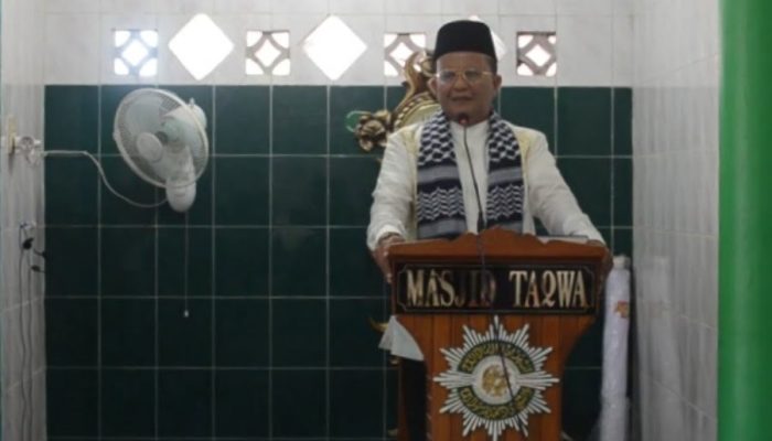 Bahdin Jadi Khatib di Masjid Taqwa Sibolga