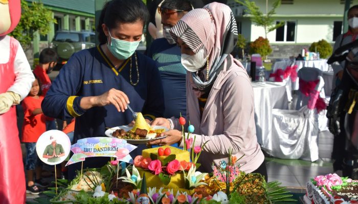 Persit Korem 023/KS Adakan Senam Bersama