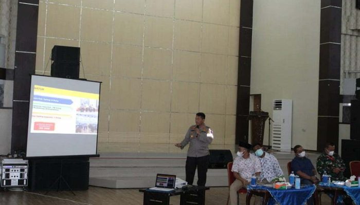 Kapolres Tapteng Ikuti Rapat Percepatan Vaksinasi dan Sinerginitas Pengamanan COVID-19