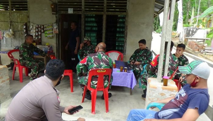 Masyarakat Tertarik Dengan Komsos Satgas TMMD