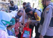 Kapolres Taput Bawa Bantuan Kapoldasu Untuk Masjid serta Santuni Anak Yatim