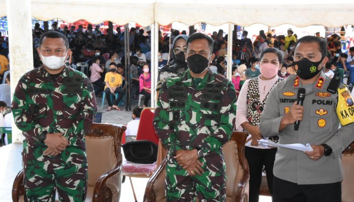 Danrem 023/KS Laksanakan Vidcon Serbuan Vaksinasi Covid-19 bersama Panglima TNI dan Kapolri