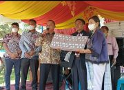 Bupati Bakhtiar Serahkan Dana Hibah Rp1 Miliar Untuk Pembangunan Distrik XXXIII Barus Raya, Praeses: Bapak Bupati Sudah Menjadi Berkat