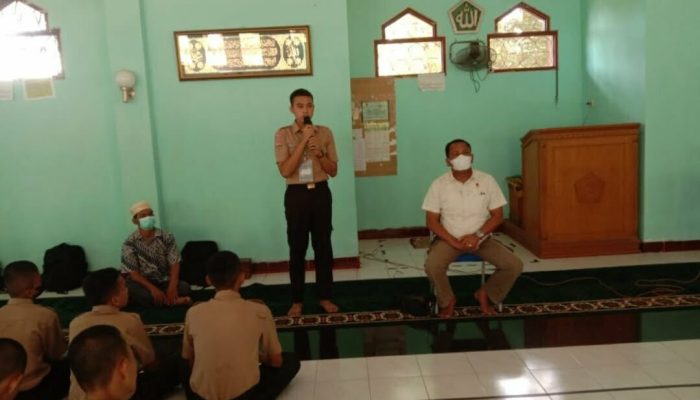 Sat Resnarkoba Polres Tapteng Sosialisasi Cegah Penyalahan Narkoba Untuk Remaja