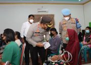 Polres Tapteng Distribusi Penyaluran Bantuan Tunai Kepada PKL dan Warung Tahap I