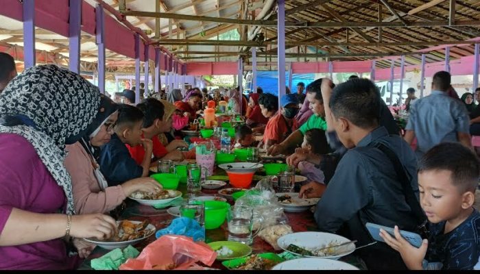 Tempat Makan Tolkit Pandan Tempat Kuliner Favorit Bagi Wisatawan