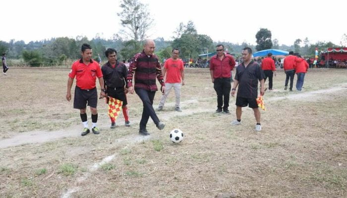 Sepakbola Antar Desa Pagaran Resmi Dibuka Bupati