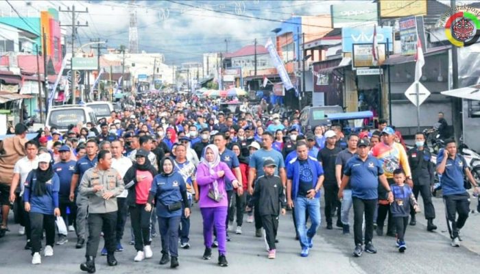 Lima Ribuan Masyarakat Ramaikan Jalan Santai Partai NasDem Sibolga-Tapteng