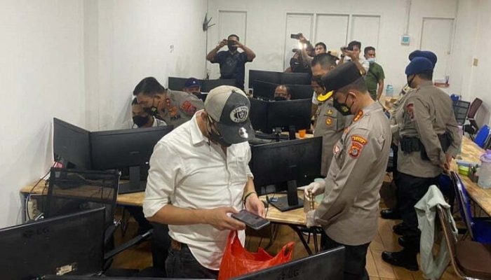 Kapolda Gerebek Lokasi Judi di Kompleks Perumahan Elit Medan 