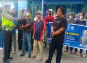Polres Sibolga Bagikan Sembako Untuk Masyarakat Terdampak Penyesuaian Harga BBM