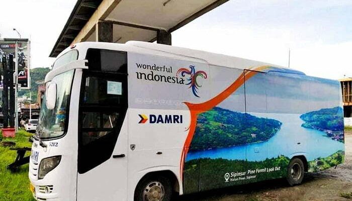 Damri Siap Antar Wisatawan ke Danau Toba, Tiketnya Murah Meriah!
