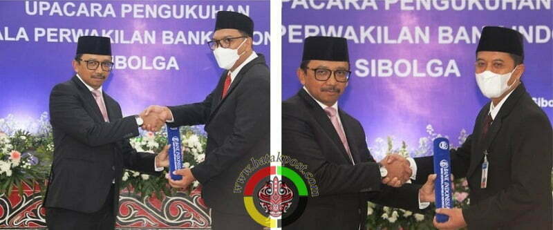 Dari kiri ke kanan, Deputi Gubernur BI Juda Agung saat mengukuhkan Kepala Perwakilan BI Sibolga yang baru Yuliansah Andrias. Deputi juga menyampaikan ucapan terima kasih kepada Aswin Kosotali pejabat yang lama yang dipercaya menjadi Kepala Perwakilan BI Tasikmalayan. Acara pengukuhan dilangsungkan di Graha Aulia Kantor Perwakilan Bank Indonesia Sibolga, Jumat (28/10/2022). (Batakpost.com/Jason Gultom)