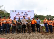 Peringati Hari Menanam Pohon Indonesia, Agincourt Resources Tanam 1.000 Bibit Pohon di Tepi Sungai Garoga