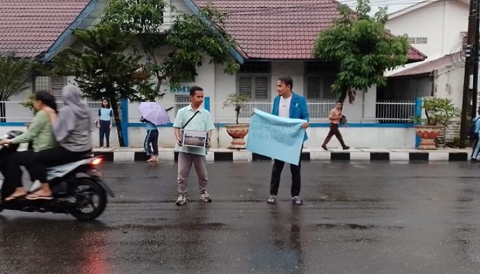 BEM STPK Matauli Galang Dana Untuk Korban Banjir dan Longsor Barus