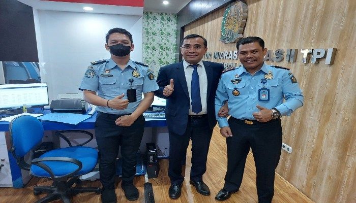 Ephorus HKBP Puji Layanan Imigrasi Sibolga, Kondisi Kantornya Homely
