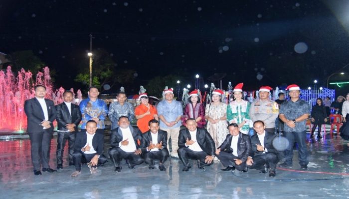 The Christmas Season Hadir di Alun-alun Kota Pandan