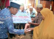 Pj Bupati Tapteng Salurkan BLT Jelang Idul Fitri Sebesar Rp 16 Miliar