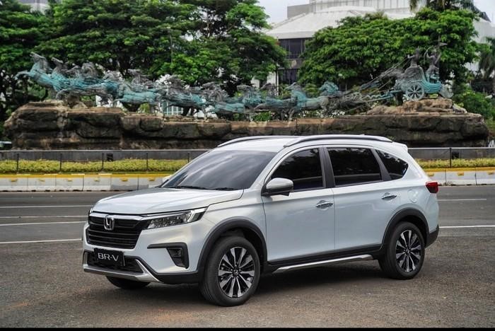 Teknologi Keselamatan Terbaru di Mobil Membuat Pengendara Lebih Aman