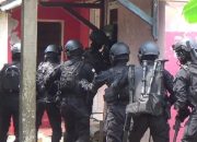 Densus 88 Tangkap Enam Tersangka Teroris di Lampung, Dua Tewas Dalam Baku Tembak