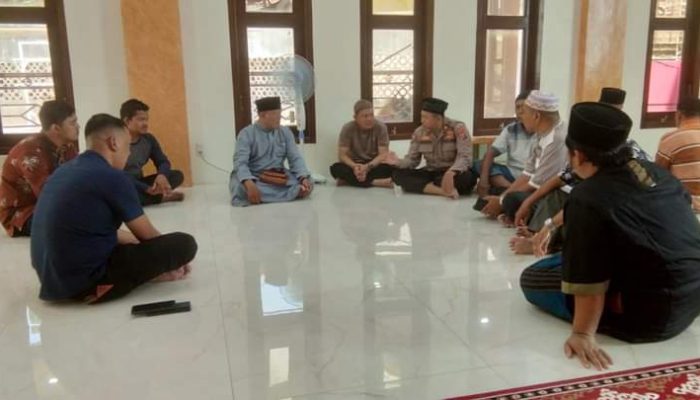Polres Sibolga Gelar Program “Jumat Curhat” untuk Memperkuat Hubungan dengan Masyarakat