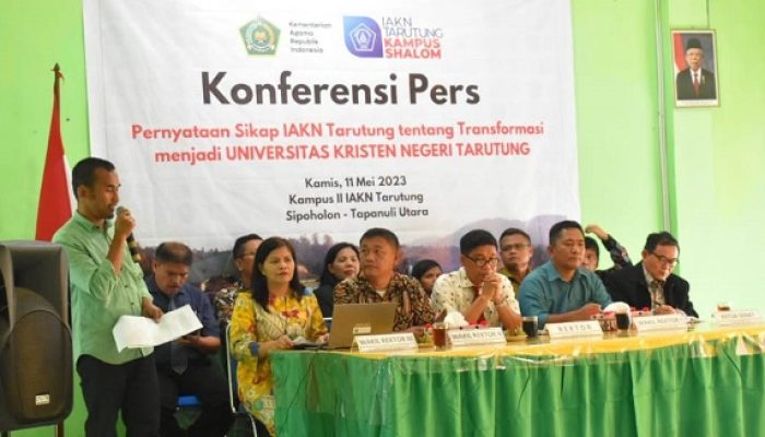 Kelurga Besar IAKN Tarutung Menolak Keras Segala Upaya Bupati Taput Mengubah IAKN Menjadi Untara