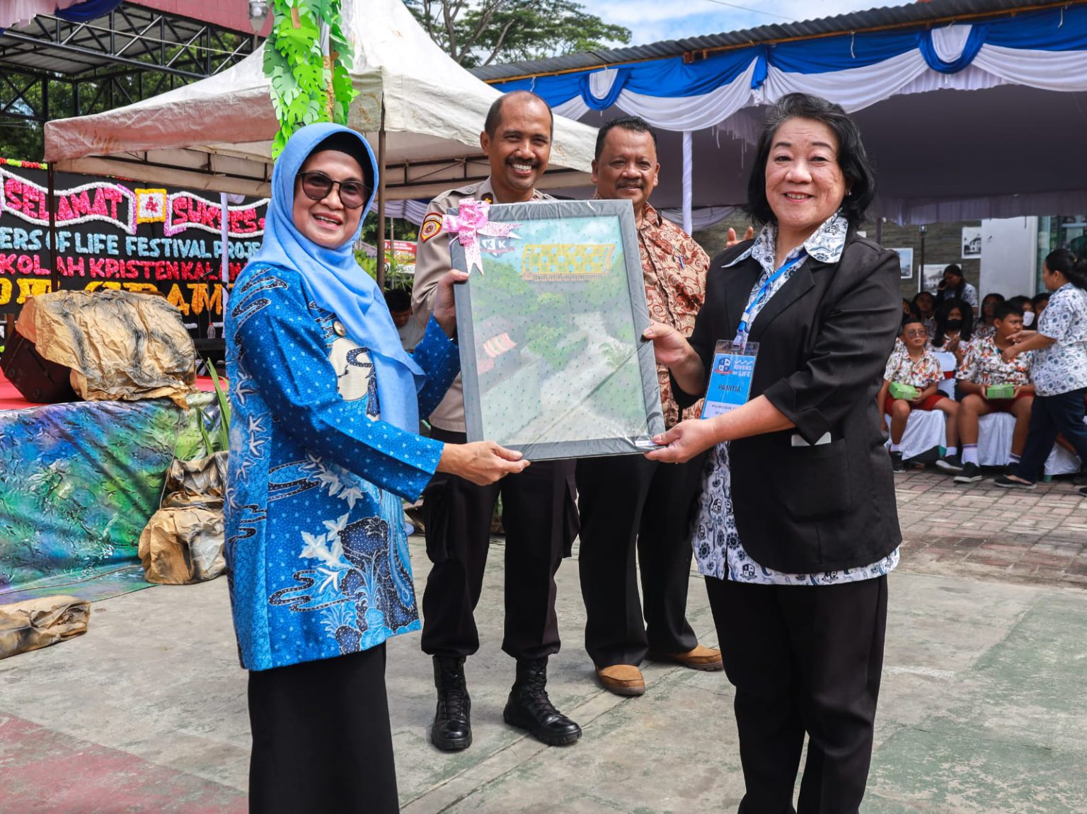 Wali Kota Pematang Siantar Mengapresiasi Pameran 'Rivers of Life' Oleh Sekolah Kristen Kalam Kudus