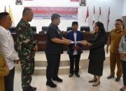 Bupati Vandiko Gultom Hadiri Rapat Paripurna DPRD Pembahasan Bahas LKPj 2022