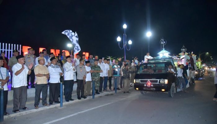 Pelepasan Pawai Takbiran Idul Adha 1444 H/2023 M di Tapanuli Tengah yang Meriah dan Bermakna
