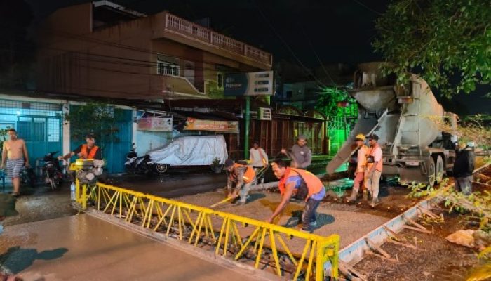 Pemko Medan Membeton Jalan Gunung Mahameru untuk Memperlancar Aktivitas Masyarakat