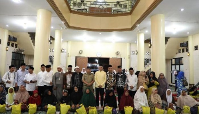 Wagub Sumut Musa Rajekshah Memberikan Zakat dan Bersilaturahmi dengan Dewan Masjid Indonesia di Tebingtinggi