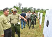 Pj Bupati Tapteng Saksikan Danrem 023/KS Ikuti Lomba Menembak