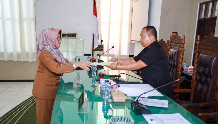 Wali Kota Pematang Siantar Sampaikan Nota Jawaban Terkait Penetapan Ranperda APBD Tahun 2023