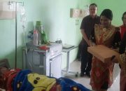 Dua Bayi Perempuan Lahir Saat Detik-detik Proklamasi di Tapteng, Pj Bupati bersama Ketua TP PKK Berikan Kado