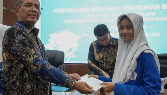 KPRI Pemko Medan Berikan Beasiswa kepada 184 Pelajar Berprestasi: Membangun Prestasi Akademik