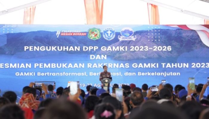 Presiden Jokowi dan Wali Kota Medan Bobby Nasution Menghadiri Pengukuhan DPP GAMKI Masa Bakti 2023-2026